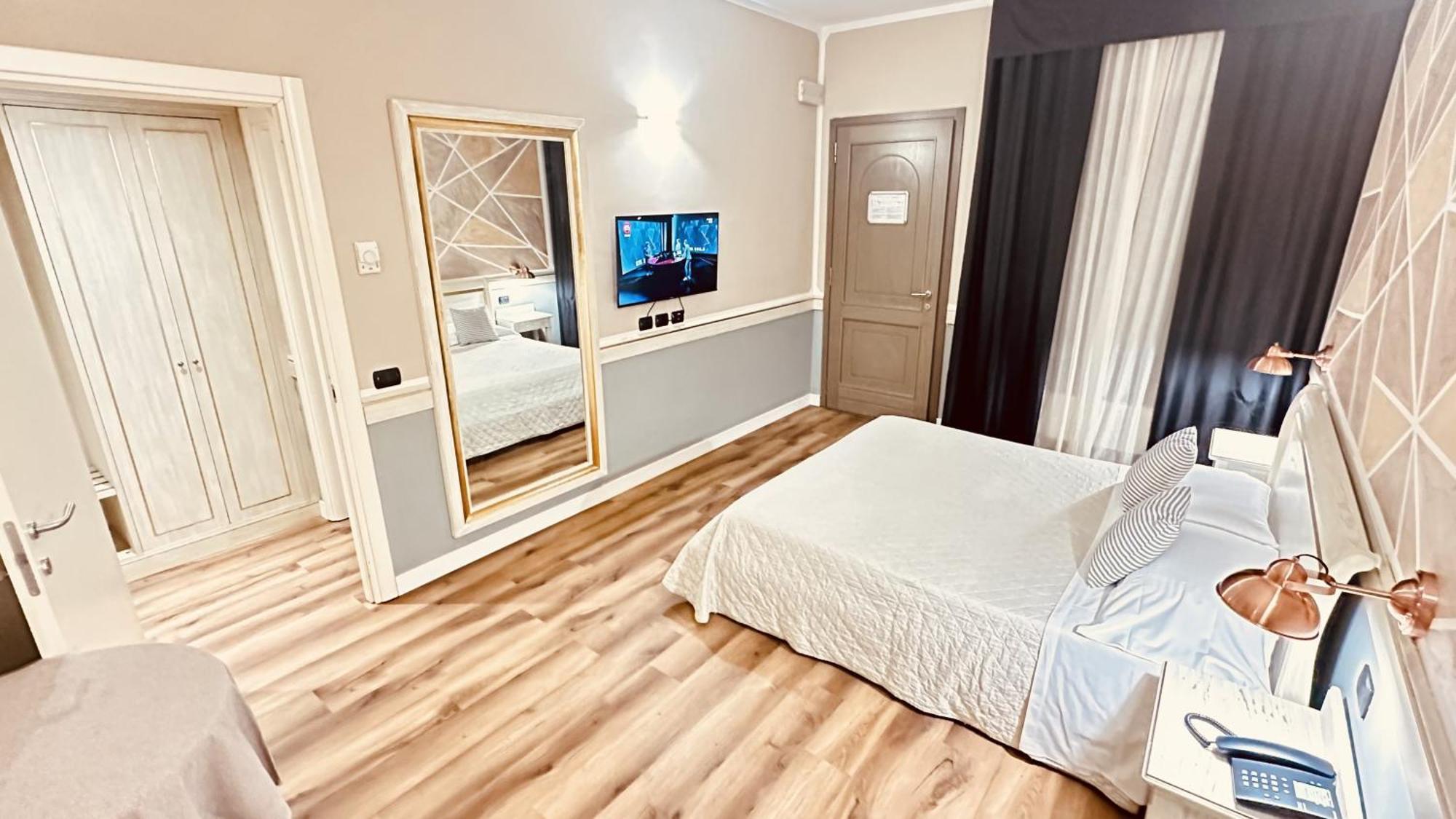 Motel Malpensa Inn & Hotel-Airport Case Nuove  Exterior photo