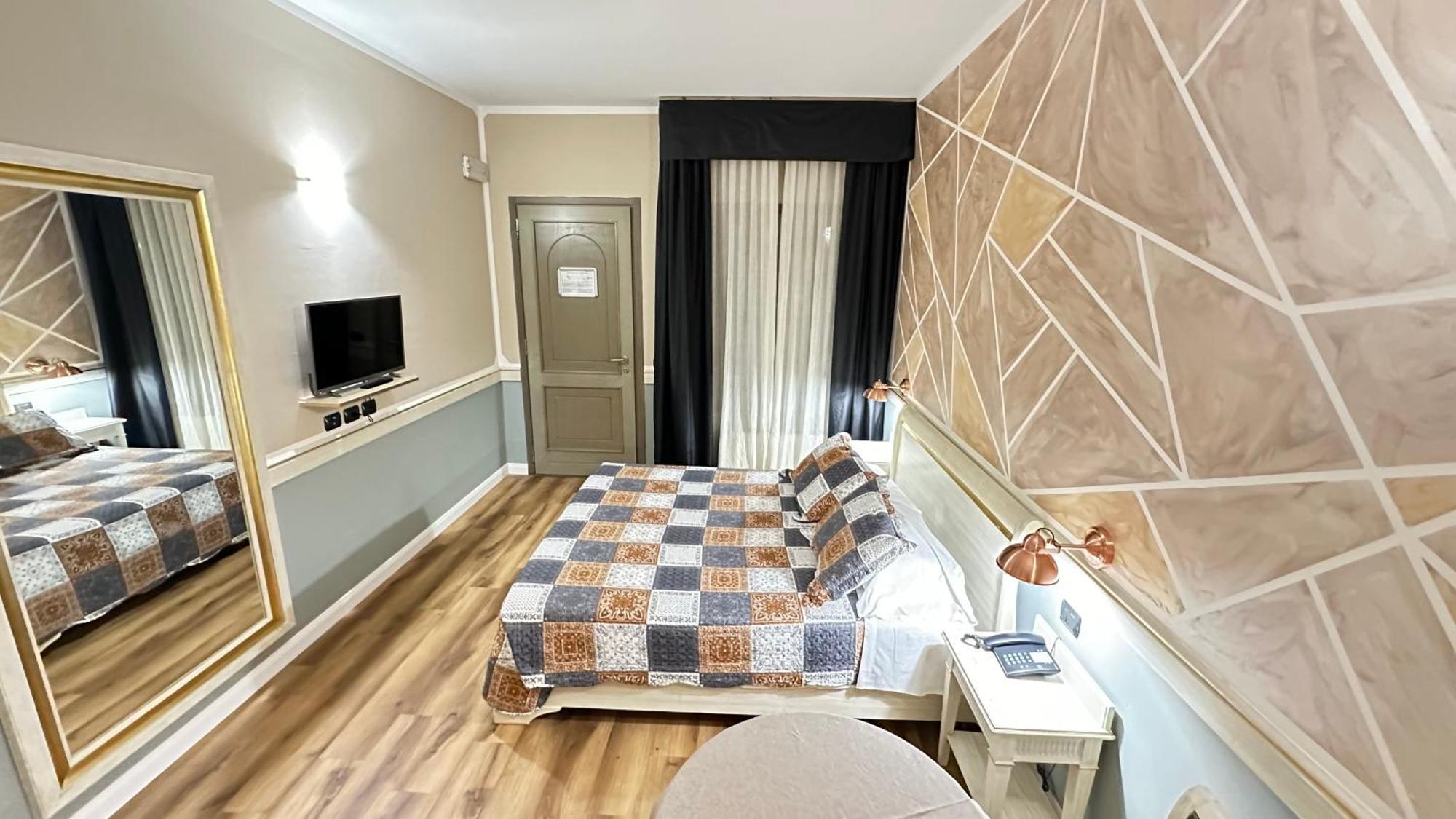 Motel Malpensa Inn & Hotel-Airport Case Nuove  Exterior photo