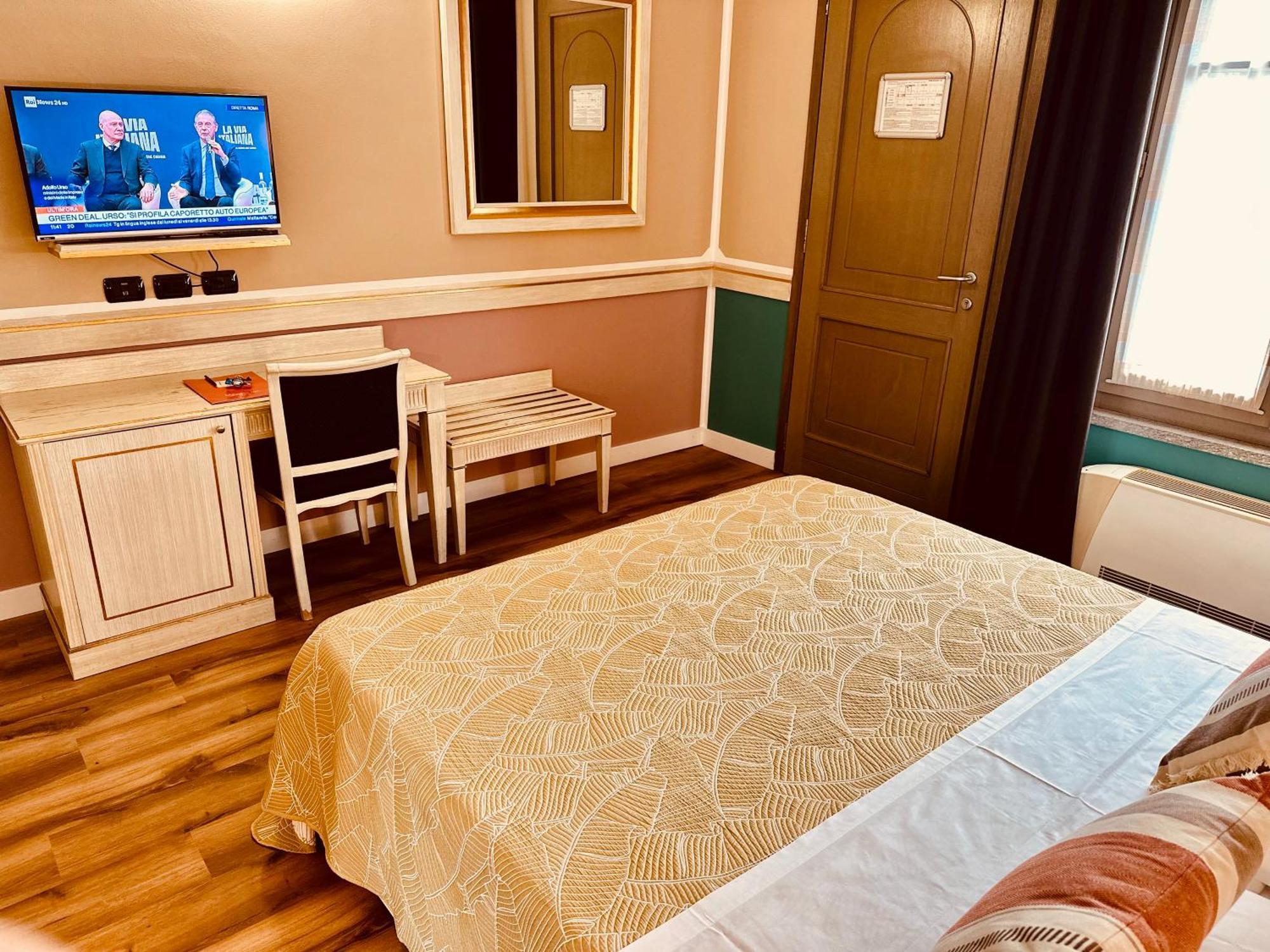 Motel Malpensa Inn & Hotel-Airport Case Nuove  Exterior photo