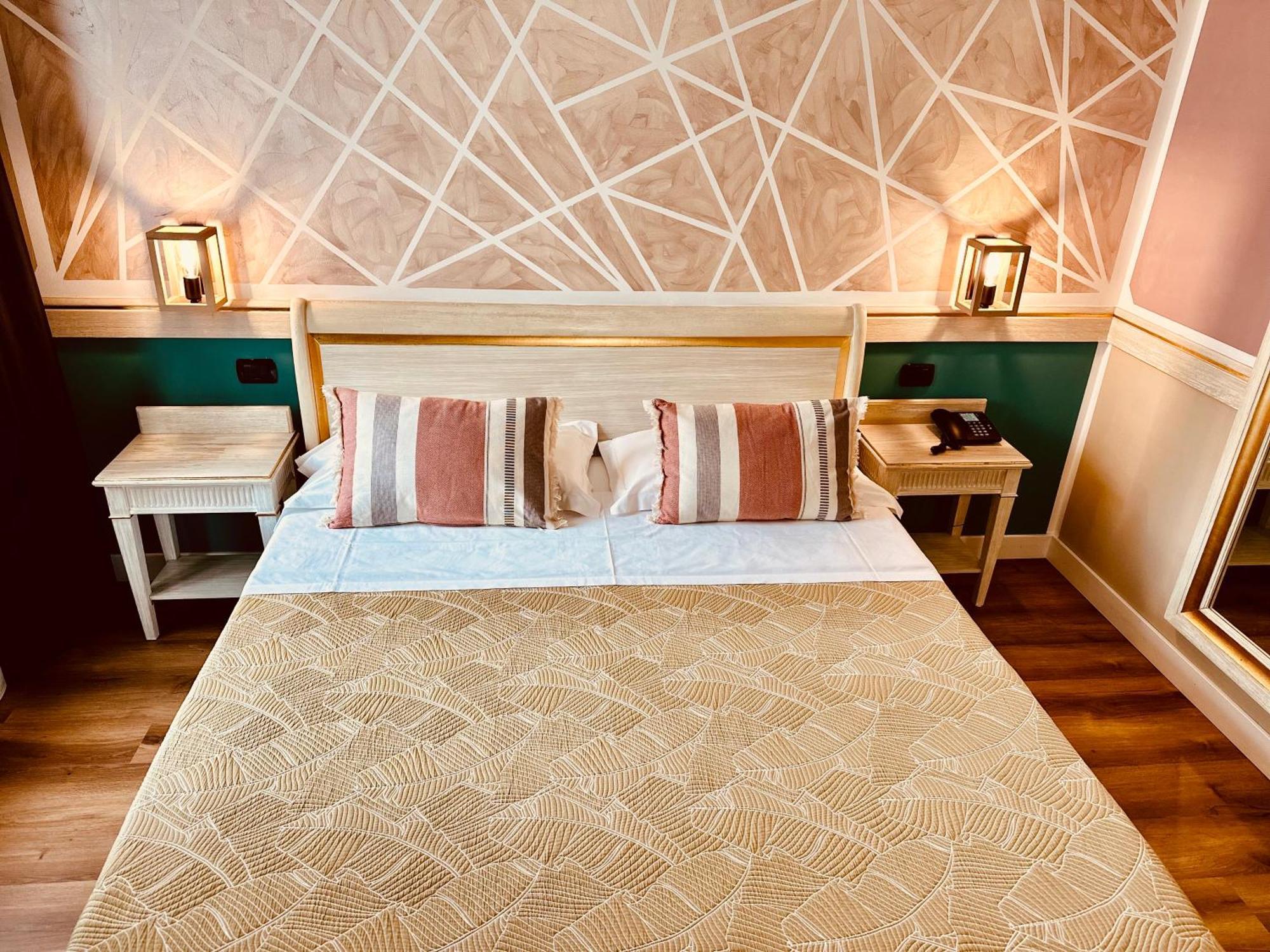 Motel Malpensa Inn & Hotel-Airport Case Nuove  Exterior photo